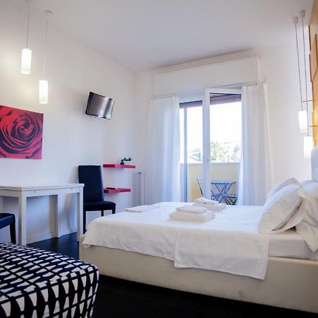 Cristoforo Porta Ticinese Aparthotel 4Pax Wifi Milano Eksteriør billede