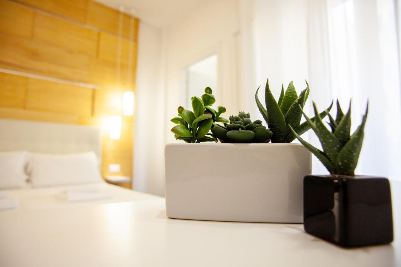 Cristoforo Porta Ticinese Aparthotel 4Pax Wifi Milano Eksteriør billede